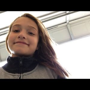 Meet your Posher, Kendra